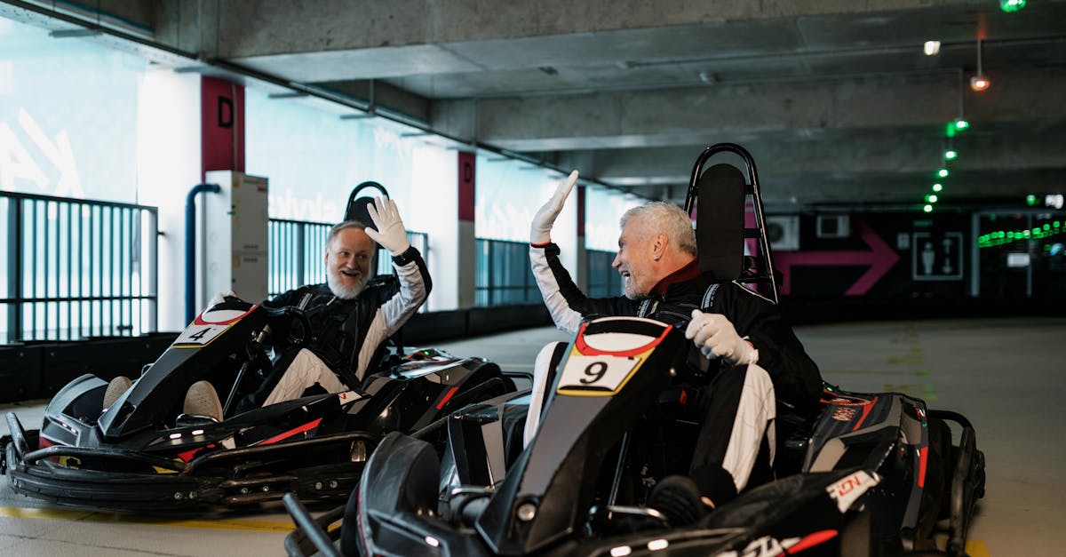 découvrez l'univers passionnant du karting, où vitesse et adrénaline se rencontrent sur des circuits palpitants. que vous soyez un pilote débutant ou expérimenté, vivez des moments inoubliables en famille ou entre amis. rejoignez-nous pour des courses palpitantes et des sensations fortes.