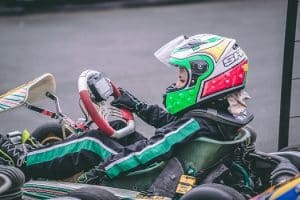 une pilote de karting